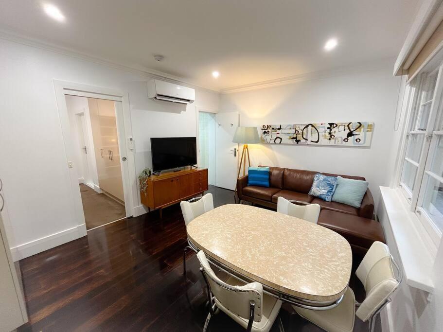 East Melbourne Unit With Courtyard公寓 外观 照片