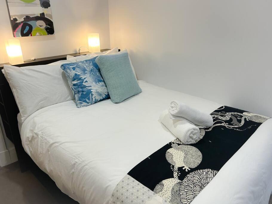 East Melbourne Unit With Courtyard公寓 外观 照片